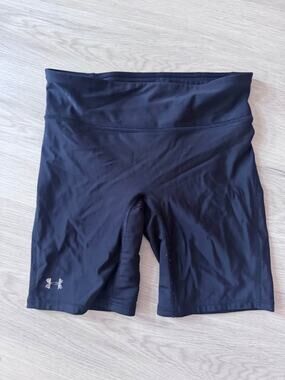 Under Armour Women’s XS Black Athletic Biker Shorts